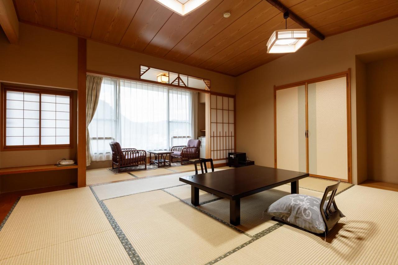 Umemura Ryokan Uguisutei Chikuma Extérieur photo